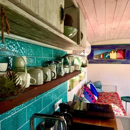 بيت للعطل Tiny Bohemian At Balaton *