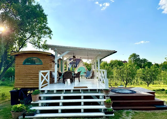 Сasa de vacaciones Tiny Bohemian At Balaton Kisapati